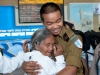 bnei-menashe-soldier-and-grandmother
